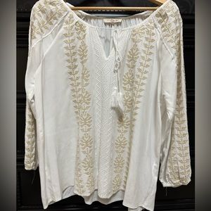 Solitaire White and Gold Embroidered Tunic